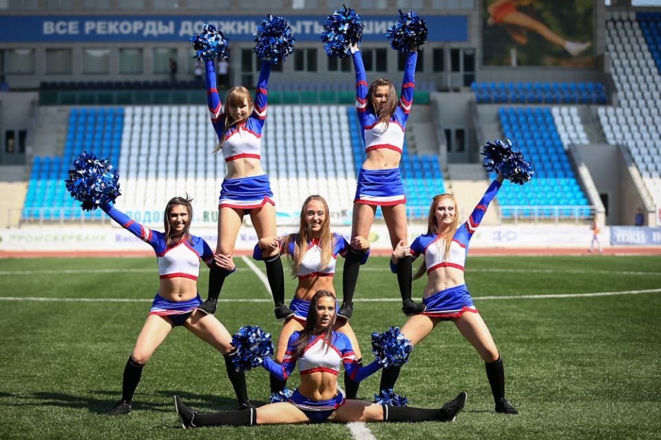 Орловская футбольная женская команда